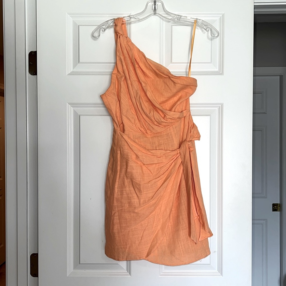 So cute!  One shoulder peach/light orange color linen dress, like new condition